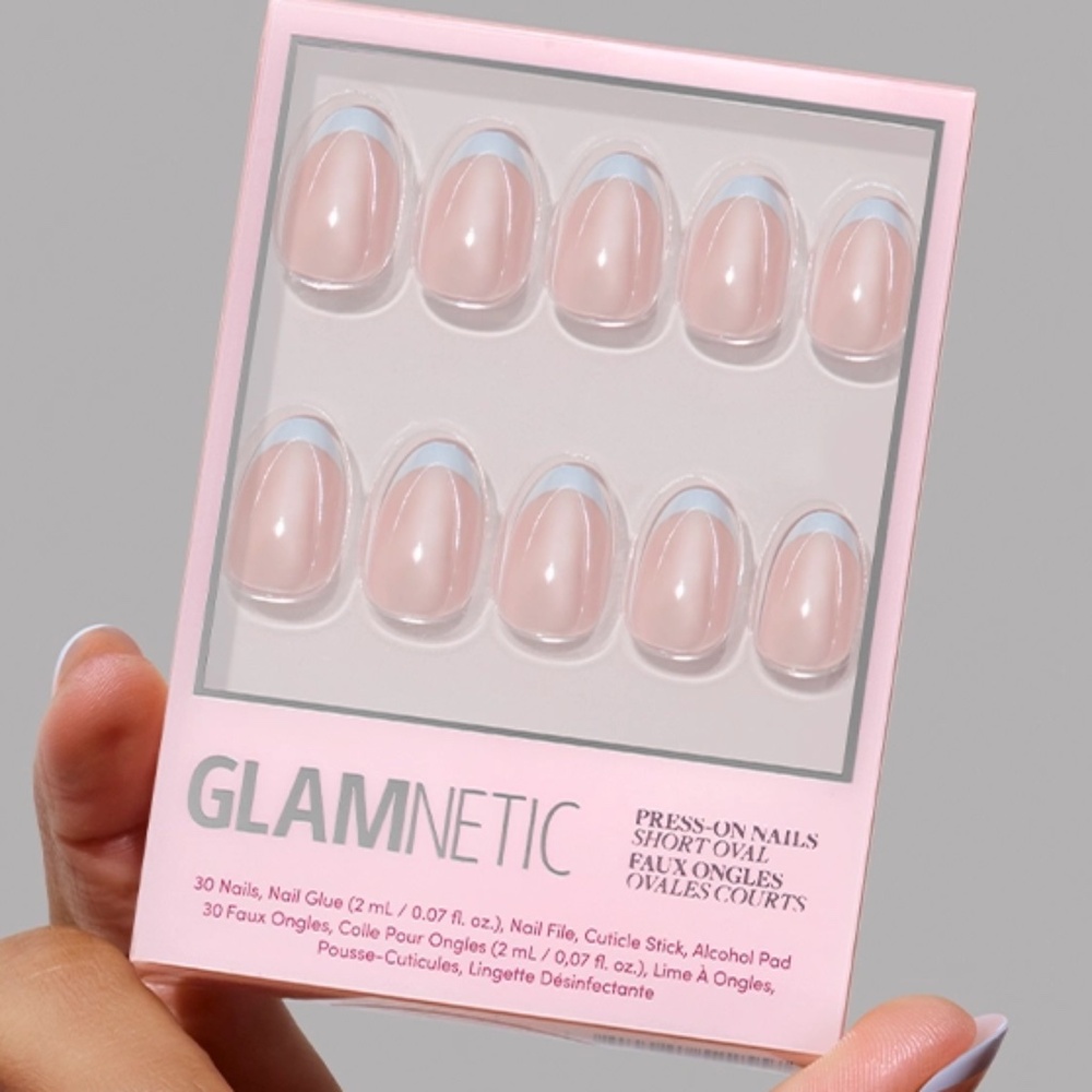 Glamnetic Into Blue Press-On Nails